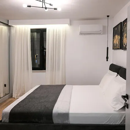 Mamma Mia Apartment