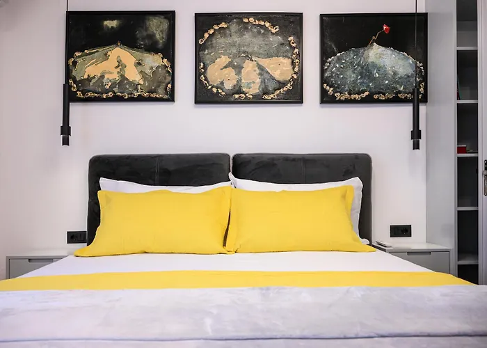 Mamma Mia * 地拉那